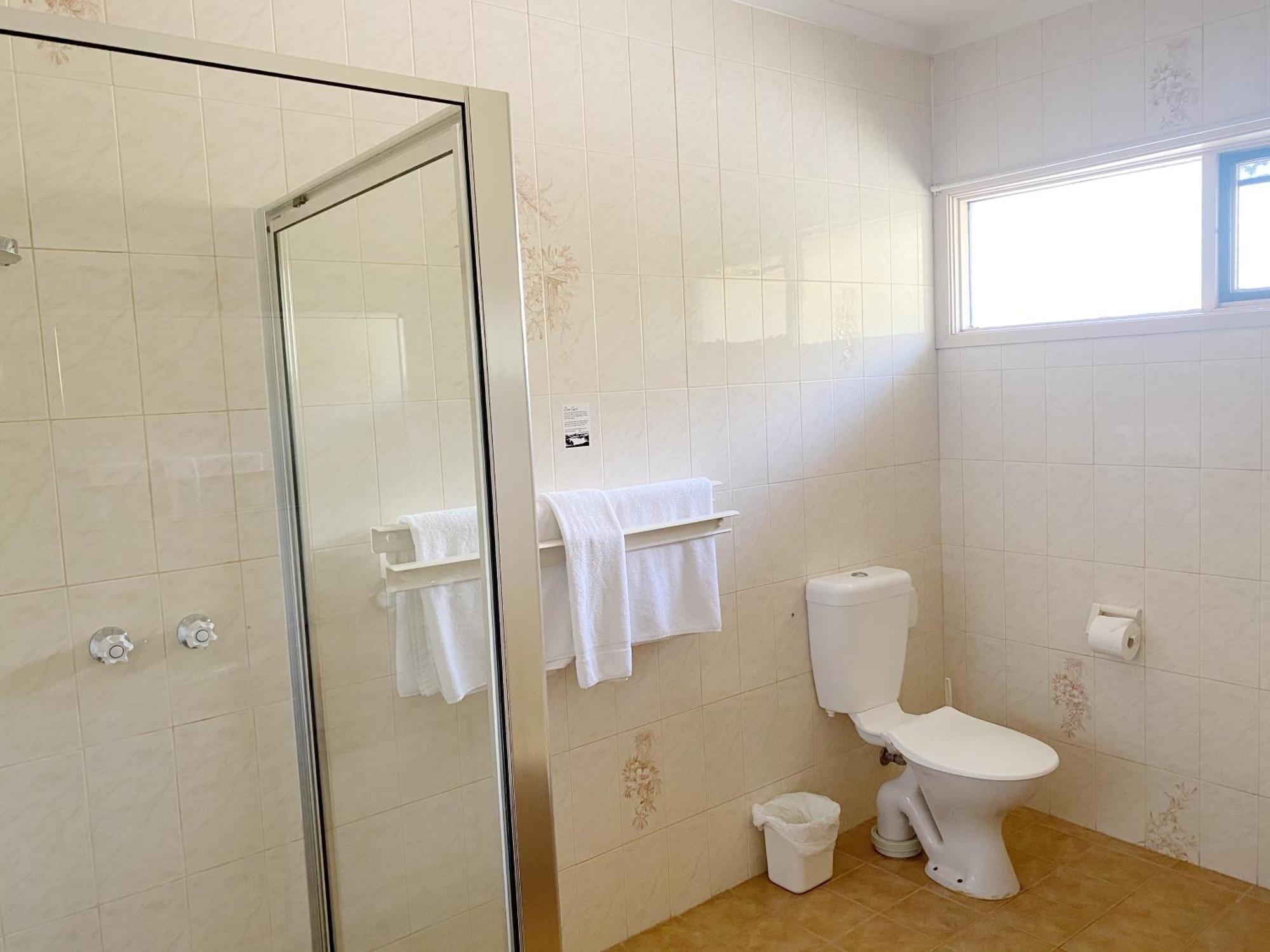 Golden Chain Country Plaza Motel Halls Gap Extérieur photo